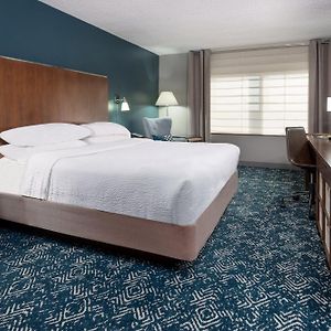 King Room Mobility or hearing accessible